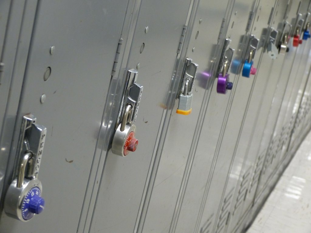 lockers, school, protect-94959.jpg